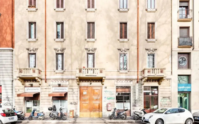 Stylish Loft Porta Romana