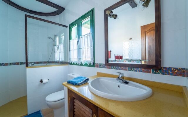 B&B Casa Rural Nadi - Adults Only