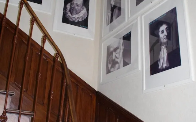 Mille et une Feuilles