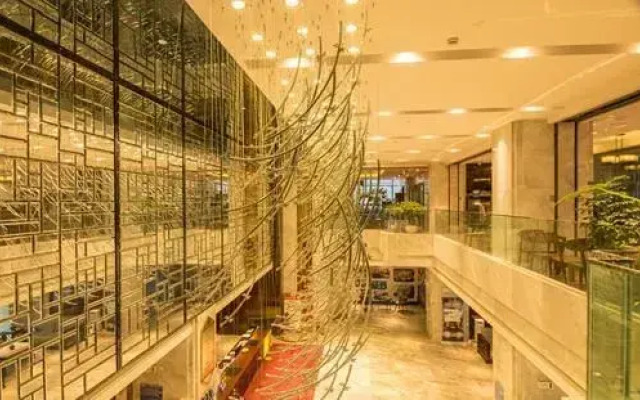 Shilin Tongce International Hotel