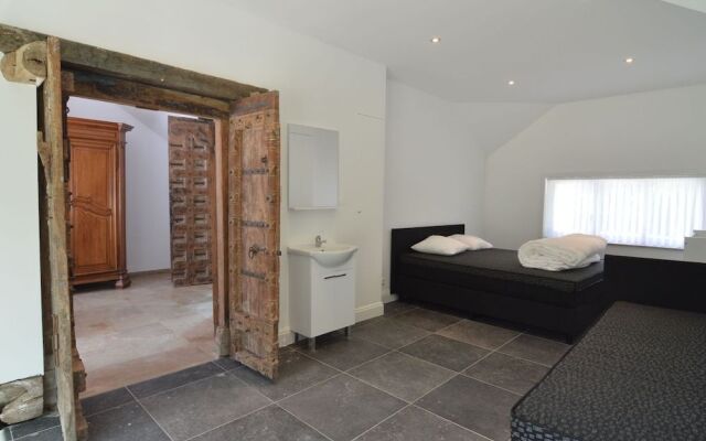 Luxurious Mansion in Brakel with Pond