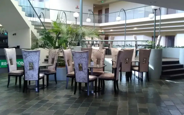 Tamwell Motel and Coffee Lounge