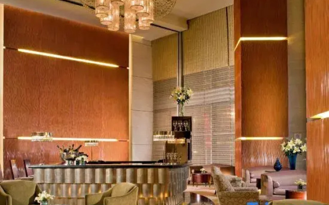 Yunda Sheraton International Plaza Apartment Hotel