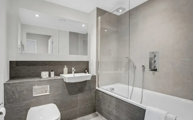Riverstone Heights