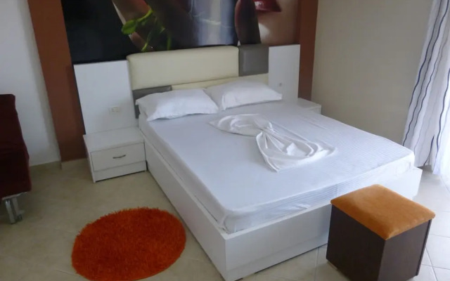 Ideal Aparthotel