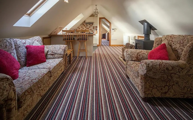 Lyde Cross Coach House