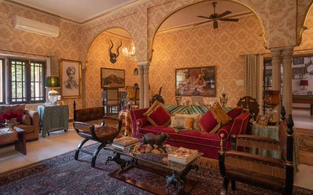 Srinivas - The Royal Residence