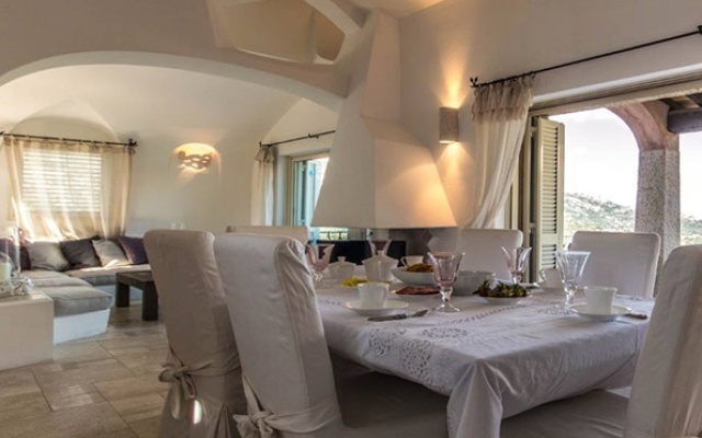 Blu Lux - Independent Villa with Private Pool