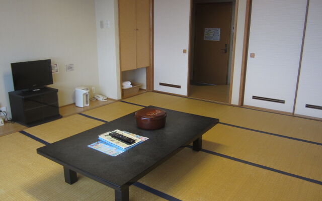 kokuminshukusya hadomisaki