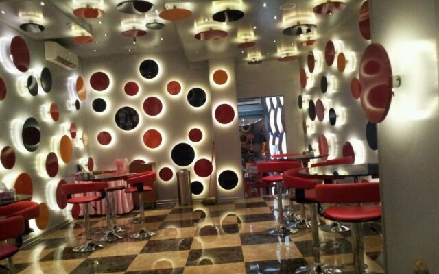 Ferdowsi International Grand Hotel