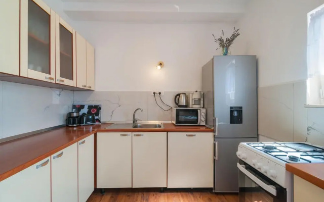 Awesome Apartment in Kastel Sucurac With Wifi and 4 Bedrooms