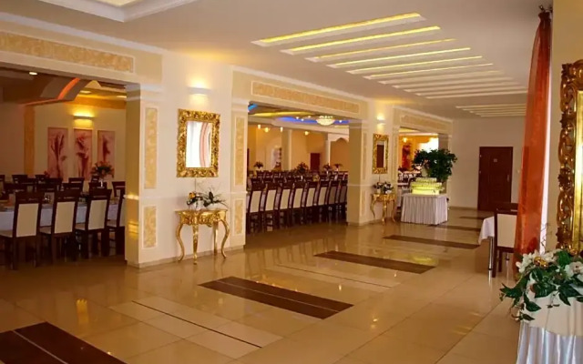 Hotel Ostoja