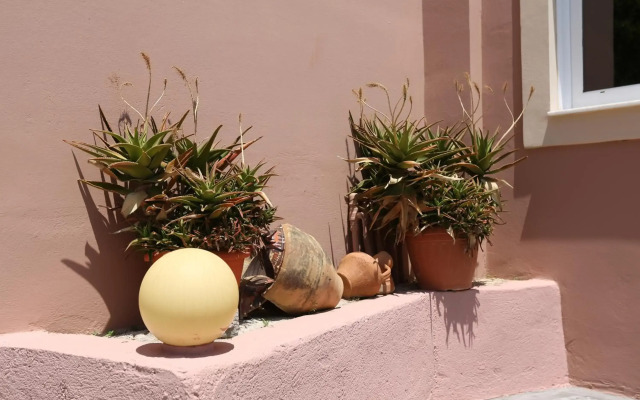 Pelagos Apartments