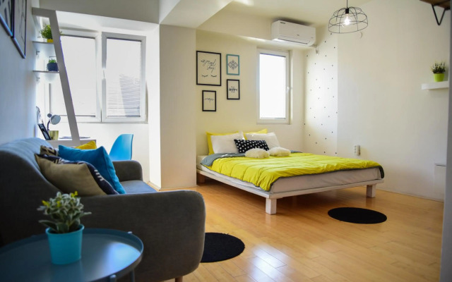 Stylish & Cozy Studio by Danailov Apartments