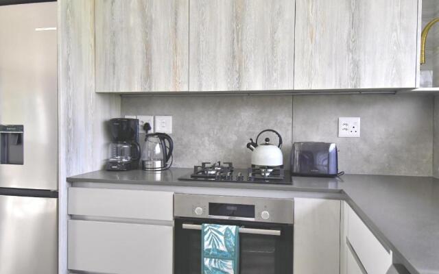 82 Steps to the Beach