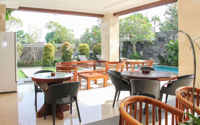 Airy Kuta Utara Pantai Batu Bolong 56 Canggu Bali