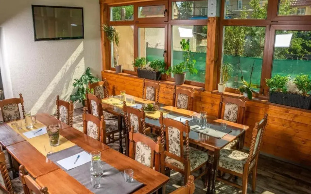 Atlas Hotel Garni