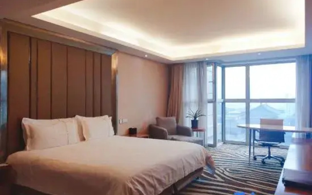 XinMei Hotel (Xi'an Dachaishi Metro Station)