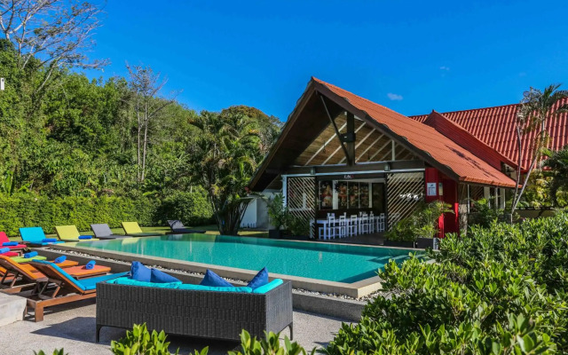 Naiharn Beach Resort