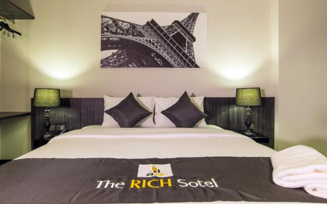 The Rich Sotel