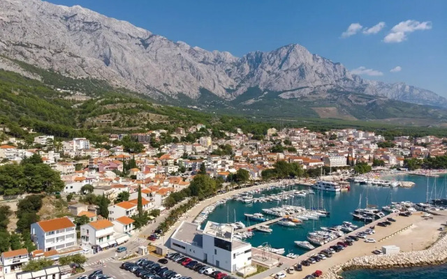 Awesome Home in Baska Voda With Wifi and 0 Bedrooms