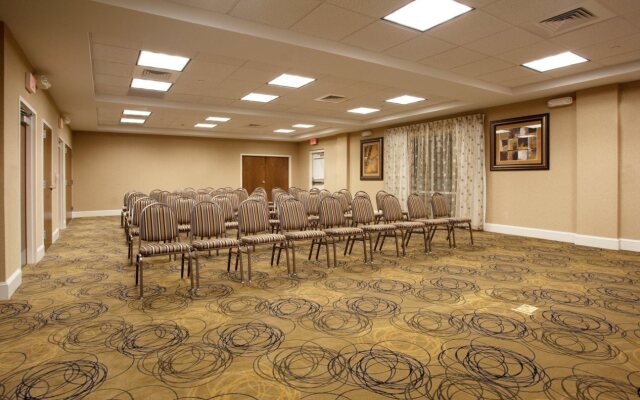 Holiday Inn Express Pembroke by IHG