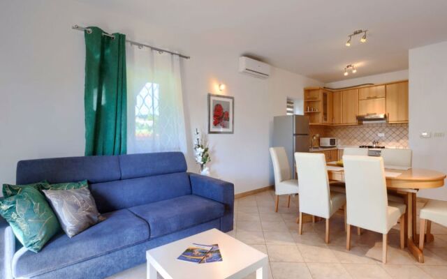 Apartment Mir Dorio