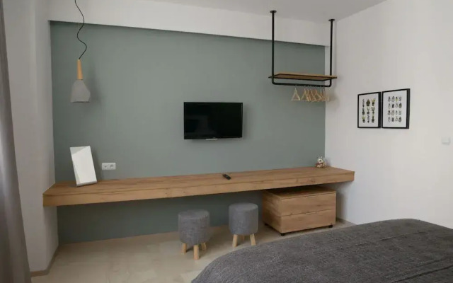 halu! Modern City Center Apartment