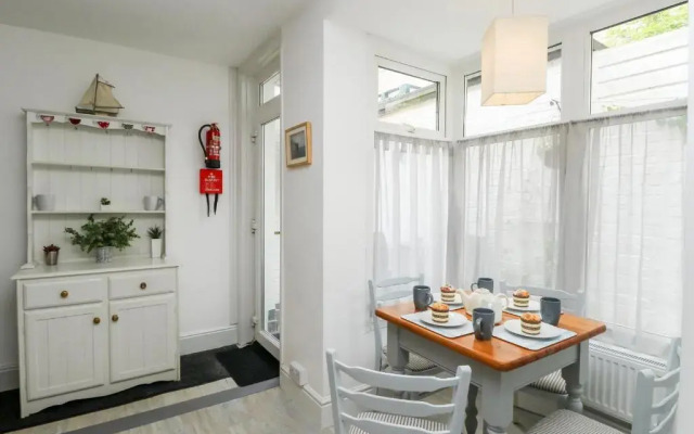 Harbour Catch Cottage