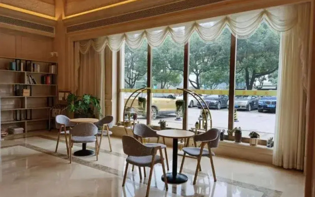 Vienna International Hotel (Nanjing Lishui Zhongshan West Road)