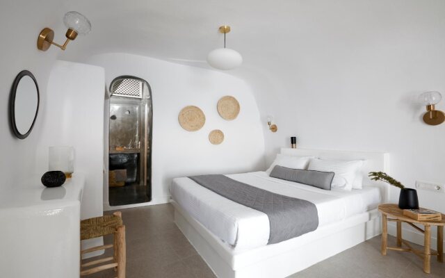 Virginia's Cave Villas