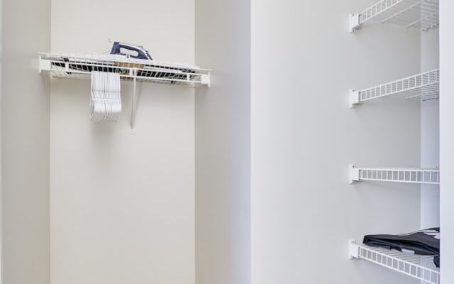 White House at Grand Central