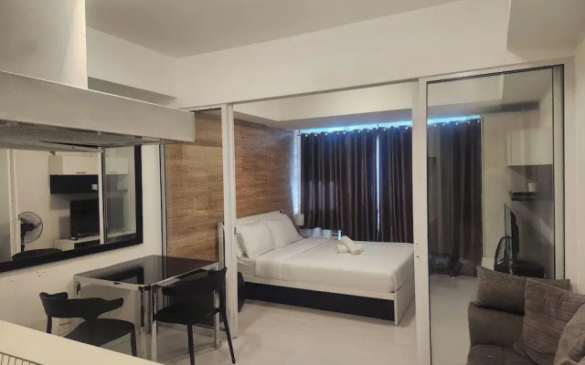 Azure Staycation Philippines by AMRS Near Manila International Airport