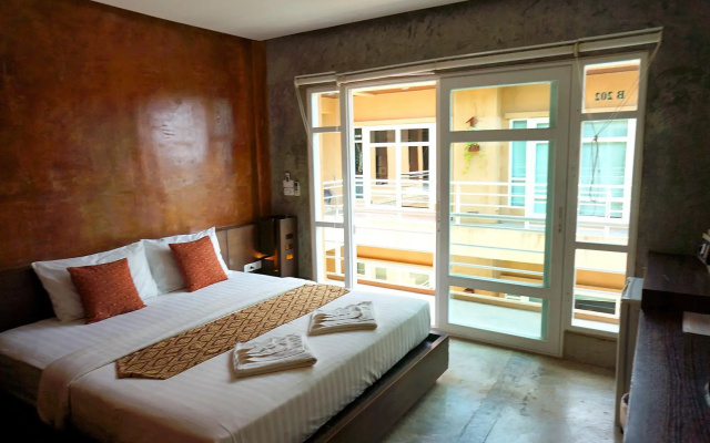 Silver Sands Beach Resort