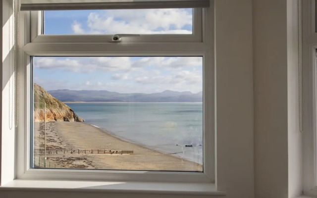 The Towers - Ardudwy