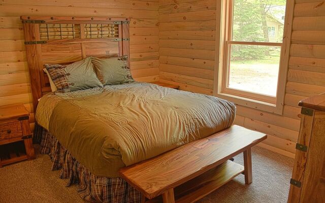 Trappers Landing Lodge