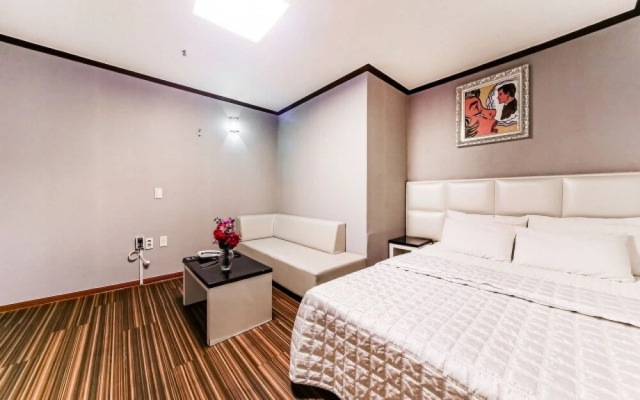 Busan Hadan Green Hill