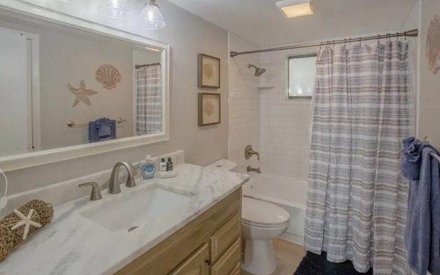 IRB Poolside Unit A Star5vacations