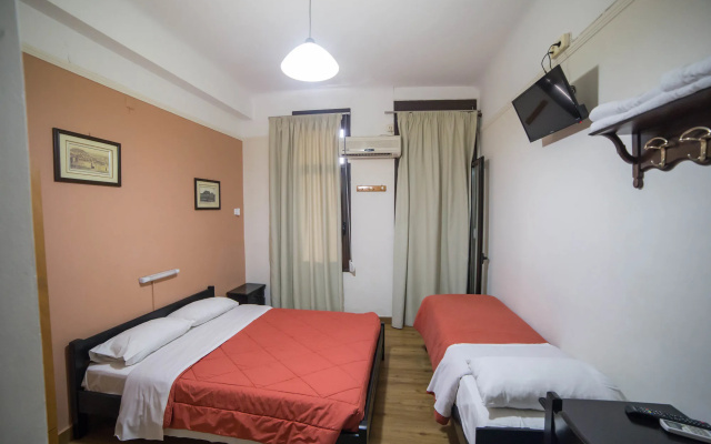 Tempi Hotel