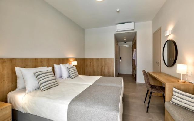 White Olive Premium Laganas - All Inclusive