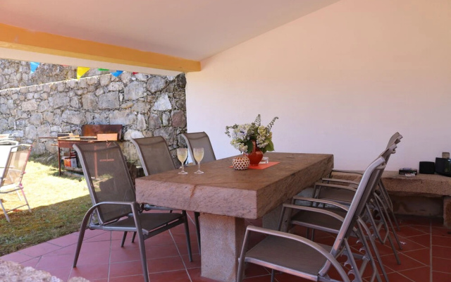 Beautiful 2/3-bed Villa in Freixieiro de Soutelo