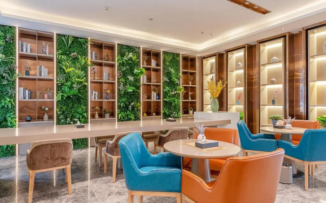 Lavande Hotel (Zhongshan Shiqi Daxin Xinduhui,North of Zhongshan Railway Station)