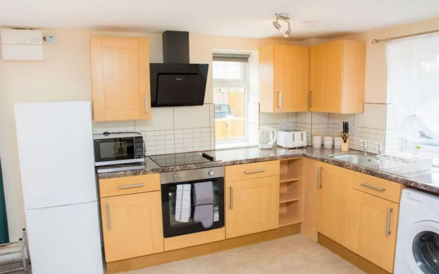 Charming 1-bed Apartment in Stroud