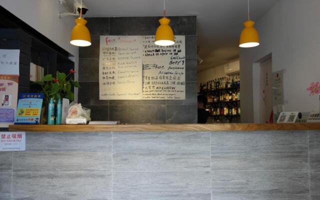 Hidden Garden International Youth Hostel - Oriental Pearl & Lujiazui