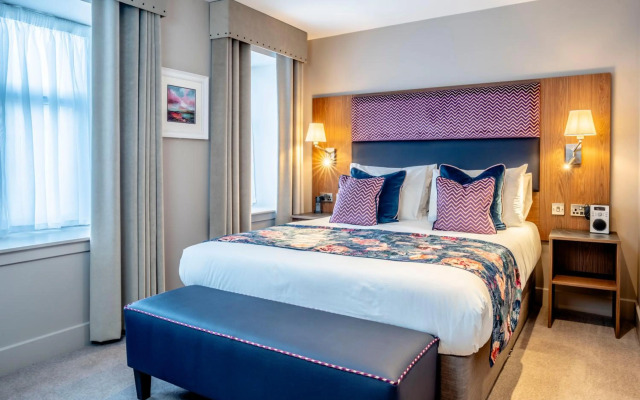 Star Hotel