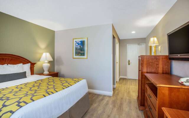 Baymont by Wyndham Tehachapi