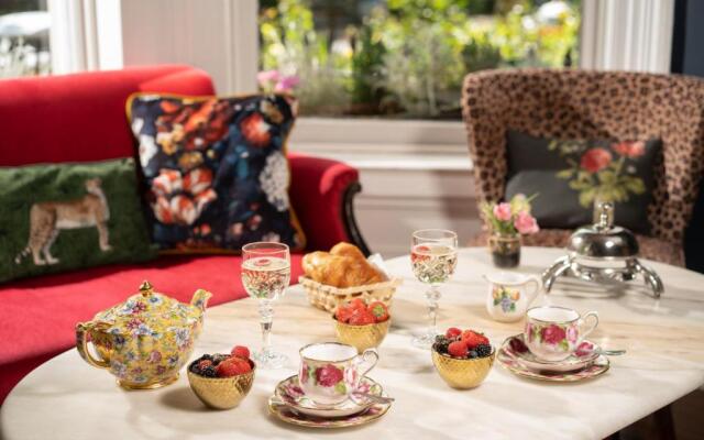 The Harrison Chambers of Distinction