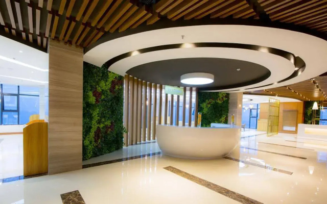 Muong Thanh Luxury Da Nang Hotel