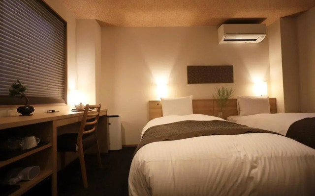 Xcellent Hotel