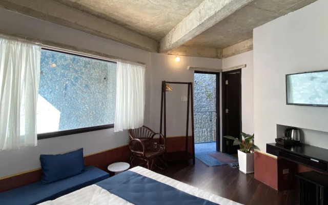 Sunshine Laputa Hotel